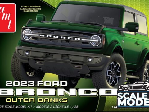 AMT 2023 Ford Bronco Outer Banks Edition