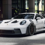 How Should We Build Tamiya's Porsche 911 GT3 RS?