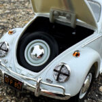 Review Build: Polar Lights Herbie the Love Bug