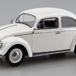 Aoshima Volkswagen Beetle - Pearl White