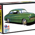Round2 Models AMT 1949 Mercury Club Coupe