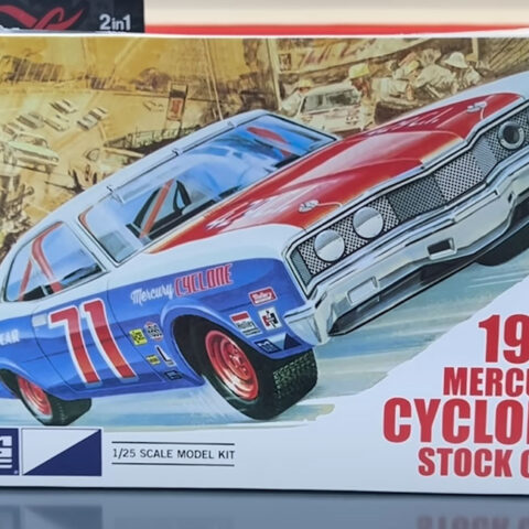 Round2 Models MPC 1971 Mercury Cyclone Stock Car