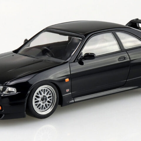Aoshima Nissan R33 Skyline GT-R - Black