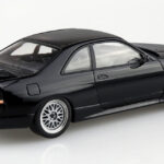 Aoshima Nissan R33 Skyline GT-R - Black