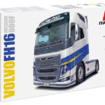 Italeri Volvo FH16 Medium Roof