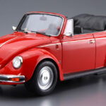 Aoshima 1975 Volkswagen Beetle Cabriolet