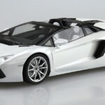 Aoshima Lamborghini Aventador Roadster