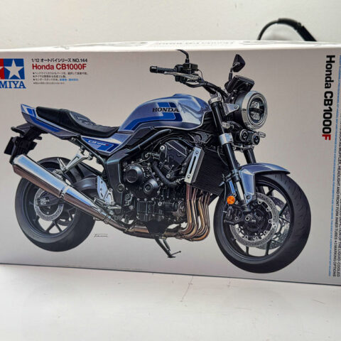 Tamiya Honda CB1000F Motorcycle